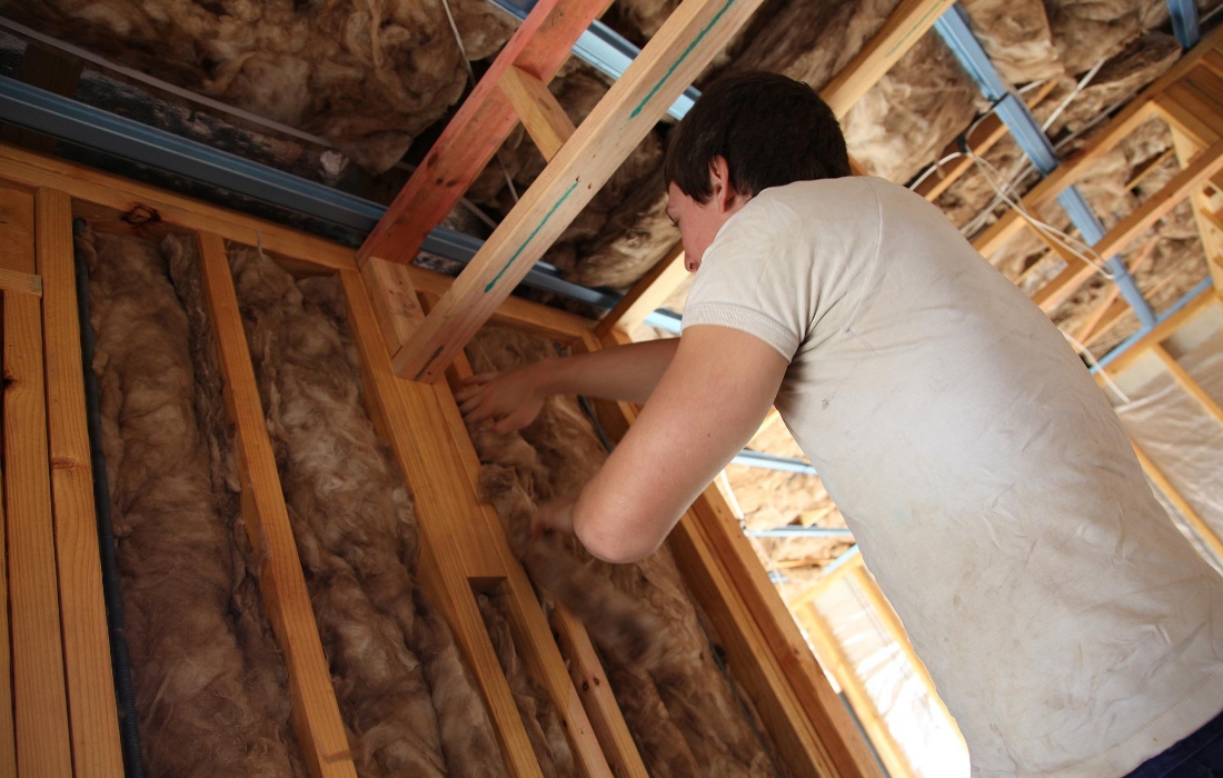 How Insulation Contributes to a Smaller Carbon Footprint